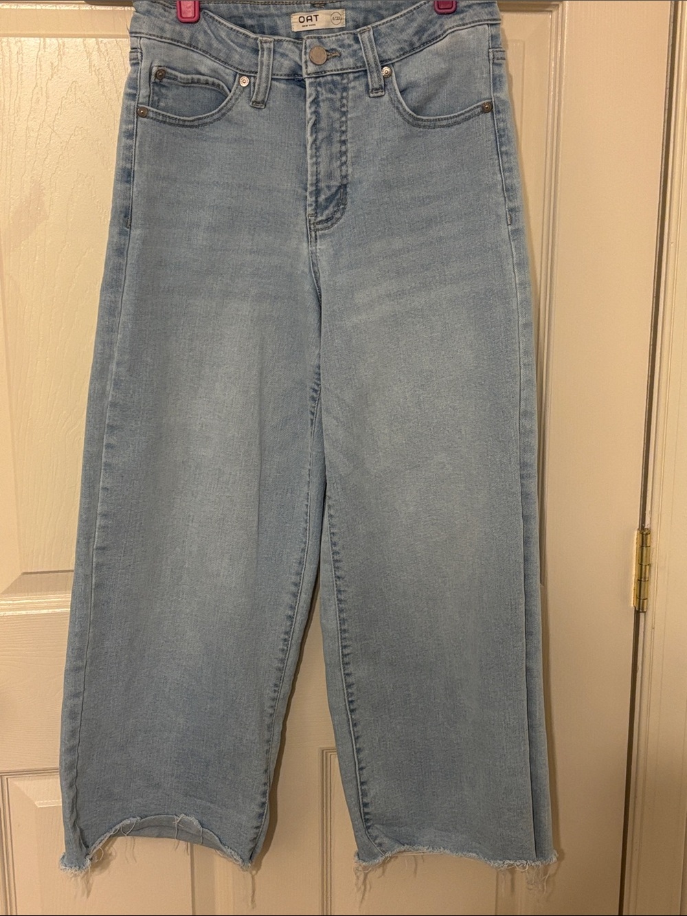 Oat New York Light Blue Wide-Leg Cropped Jeans